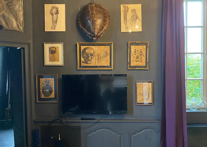 Château De Casa de hóspedes 4*