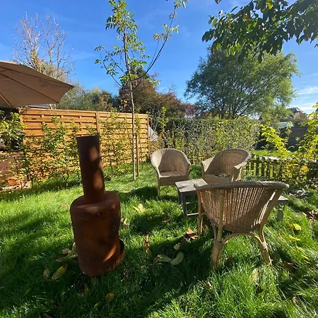 Chateau De 게스트하우스 4*