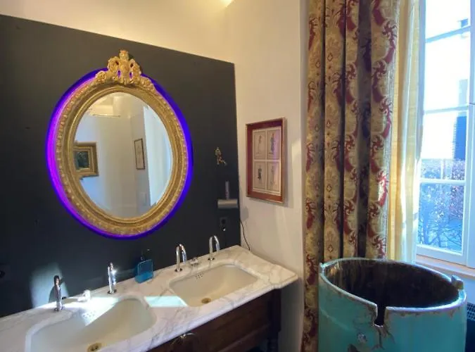 Chateau De Gæstehus Clemency