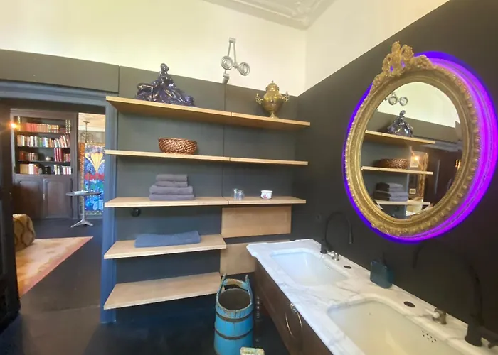 Gæstehus Chateau De 4*