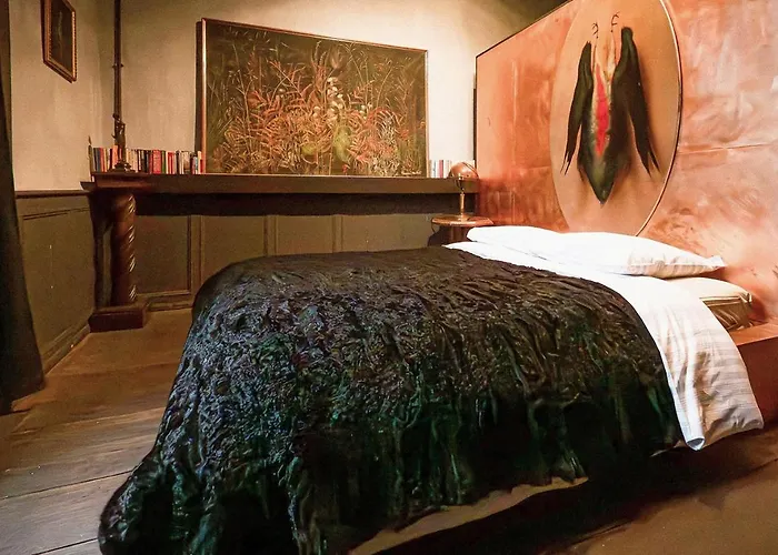 Chateau De Gæstehus 4*